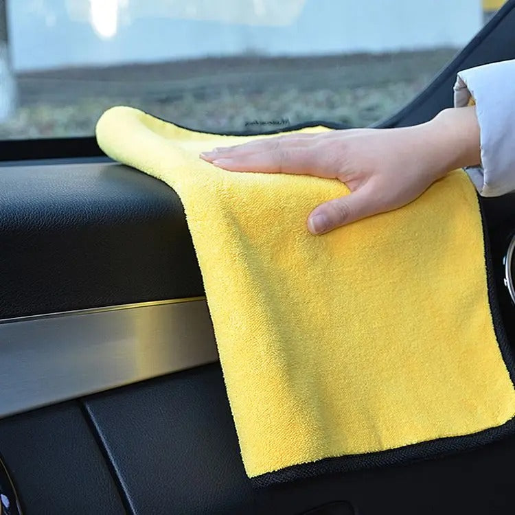 UltraSoft Microfiber Towel: Quick Drying and Super Absorbent